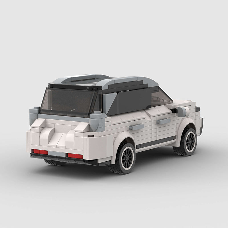 Hongqi E-HS9 Brick Boost